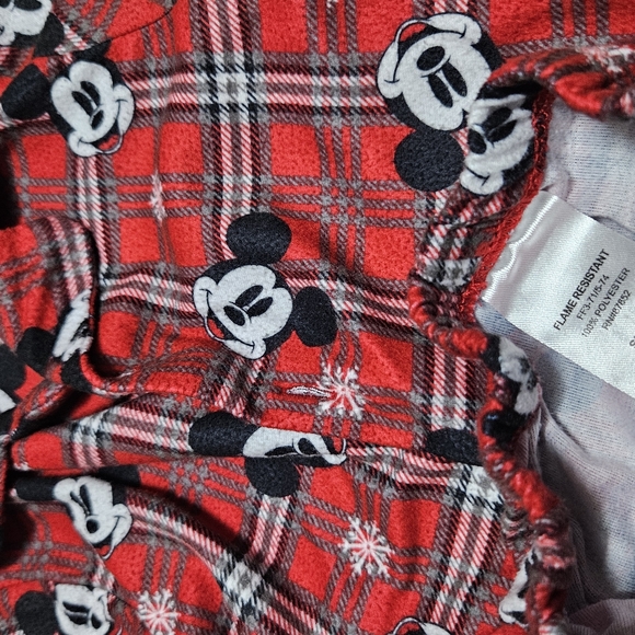 PJ'S - Picture 4 of 5